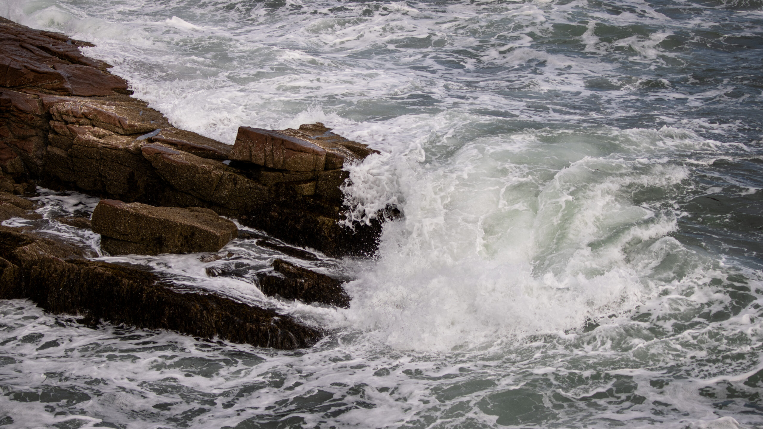 Acadia Trip – Day 4: Southwest Harbor Breakfast, Boulder Beach Scouting, Bass Harbor Lighthouse Sunset & Coastal Trails